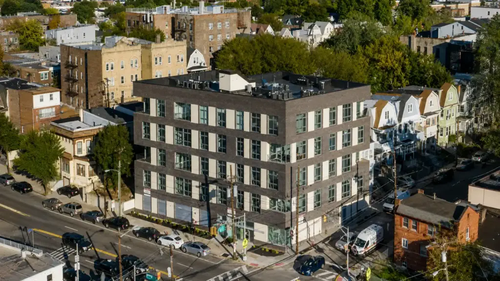Modern Residential Development with Premium Aluminium Systems – 170 Grant Ave, New Jersey