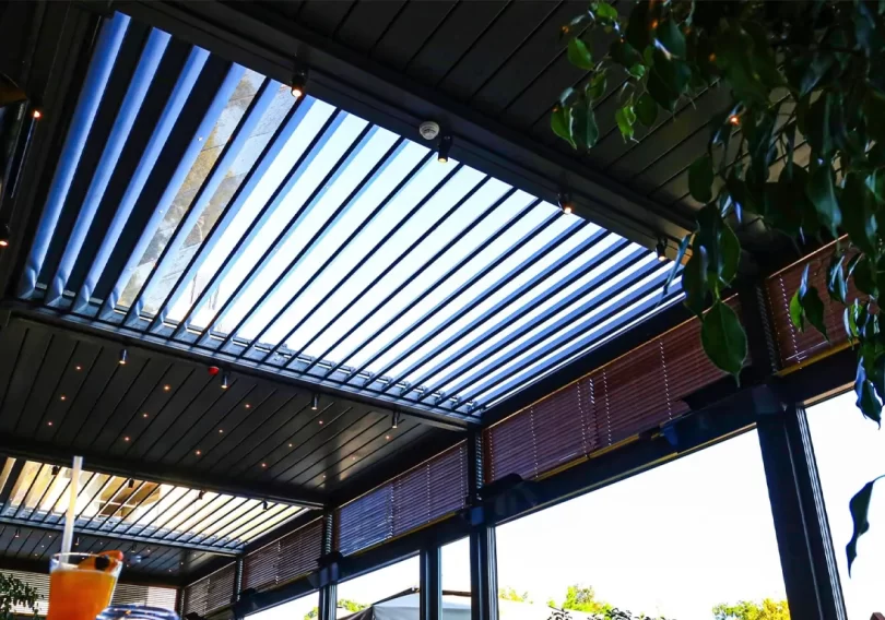 maximizing business revenue with pergolas and sunrooms 3