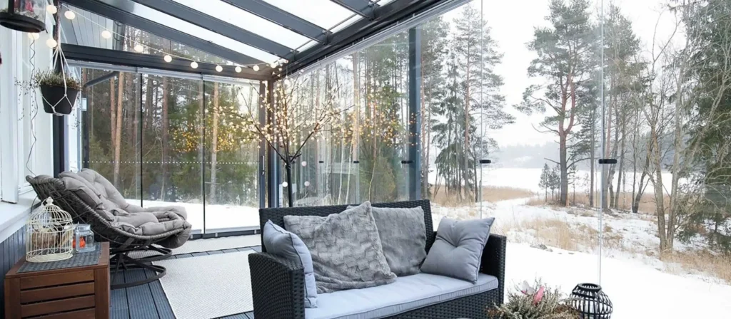 The Advantages of Enclosing a Deck or Patio: 3-Season vs. 4-Season Options